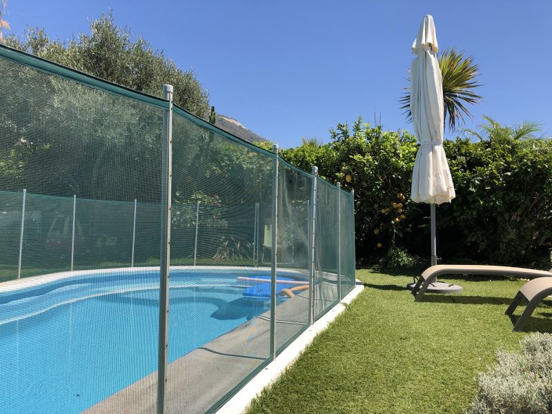 Mesh Fence Installed at Pool Edge